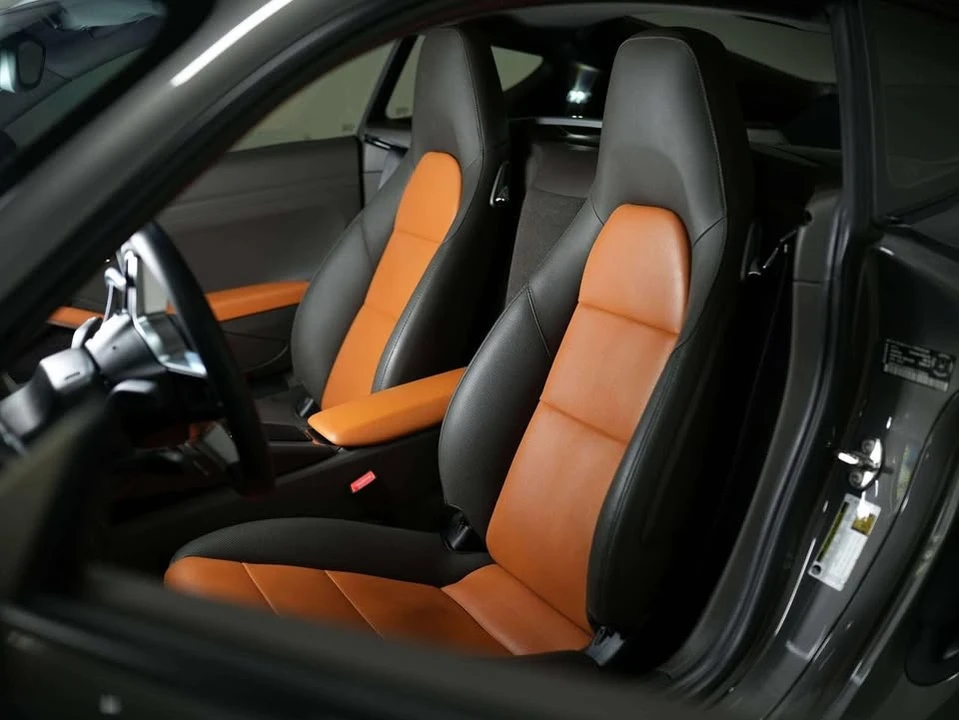 2014 Porsche 981 Cayman - Image 10 of 20