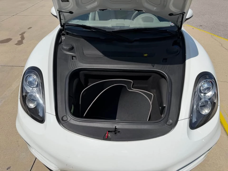 2014 Porsche 981 Cayman - Image 13 of 17