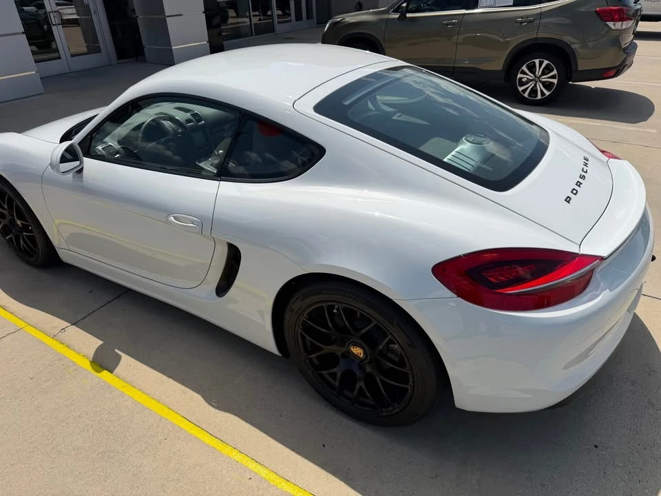 2014 Porsche 981 Cayman - Image 4 of 17