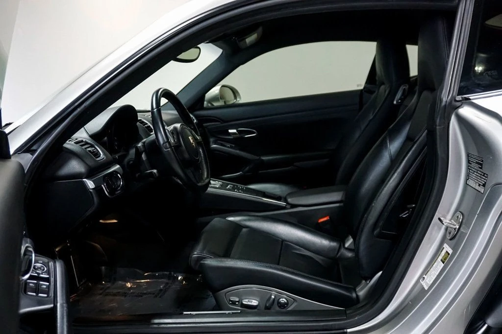 2014 Porsche 981 Cayman - Image 8 of 12