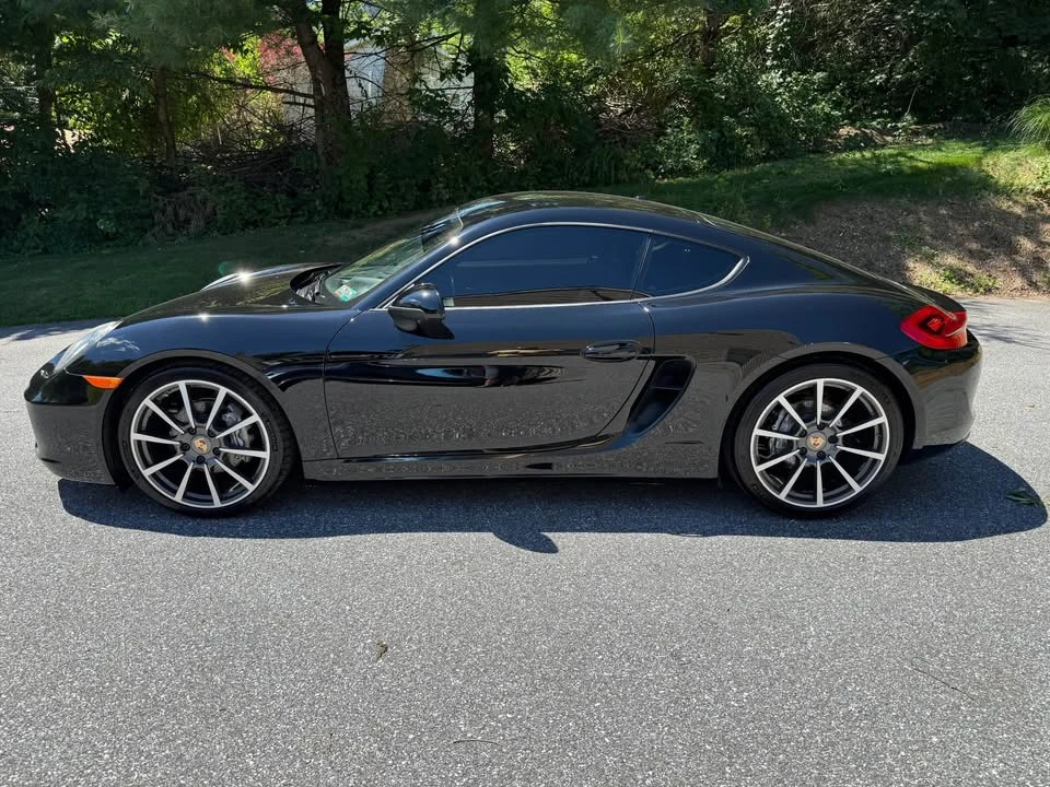 2014 Porsche 981 Cayman - Image 2 of 11