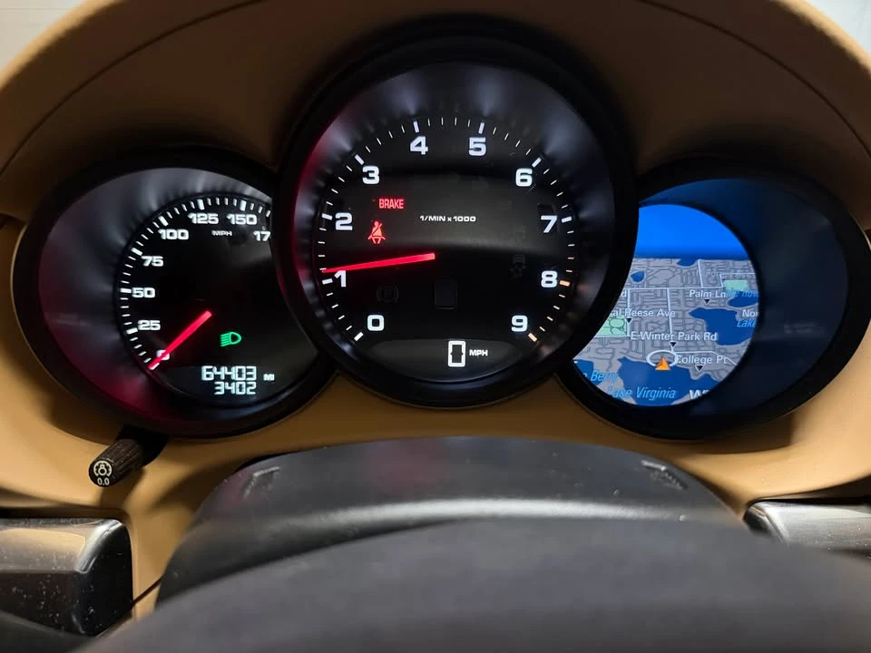 2014 Porsche 981 Cayman - Image 17 of 18