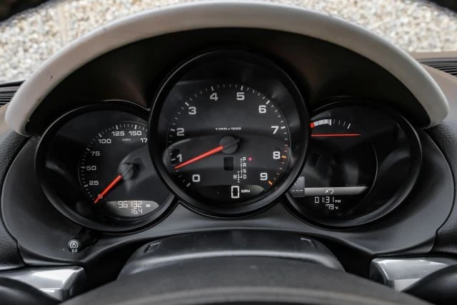 2014 Porsche 981 Cayman - Image 18 of 21