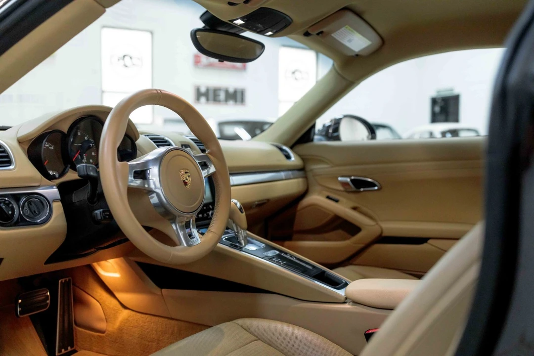 2014 Porsche 981 Cayman - Image 2 of 12