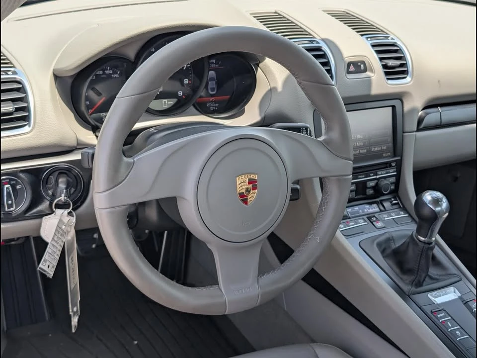2014 Porsche 981 Cayman - Image 12 of 20