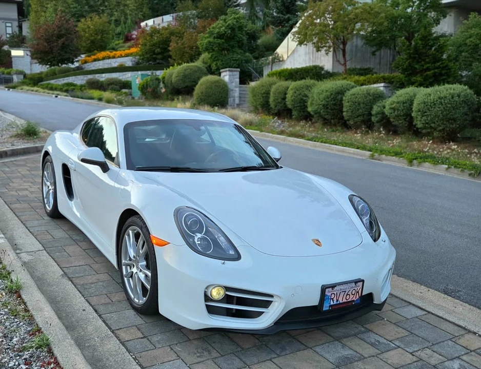 2014 Porsche 981 Cayman - Image 3 of 10