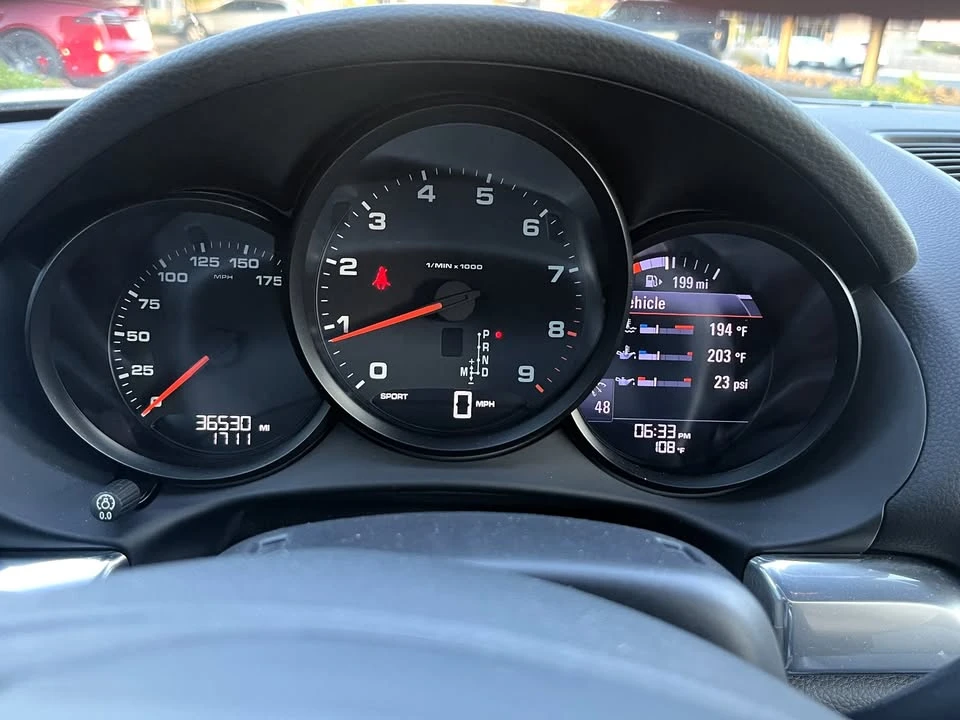 2014 Porsche 981 Cayman - Image 10 of 10