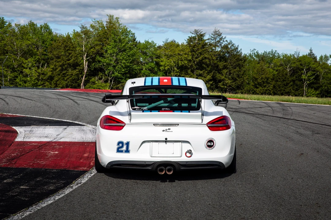 2014 Porsche 981 Cayman - Image 10 of 31