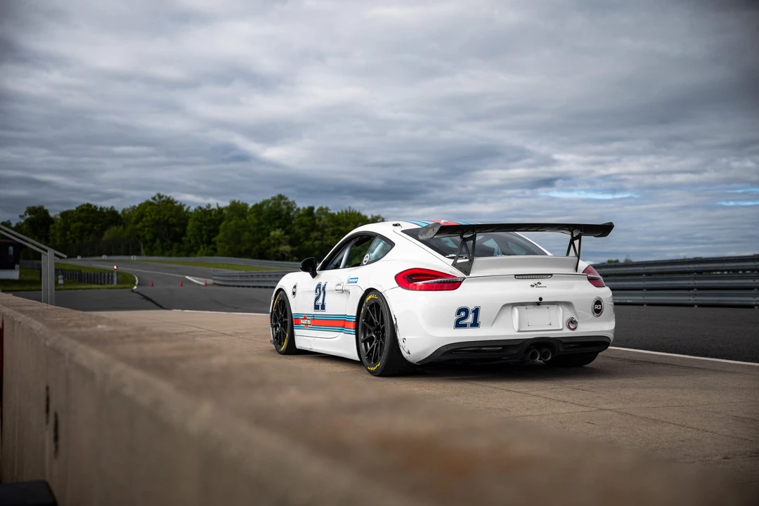 2014 Porsche 981 Cayman - Image 12 of 31