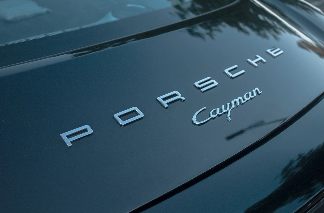 2014 Porsche 981 Cayman - Image 8 of 9