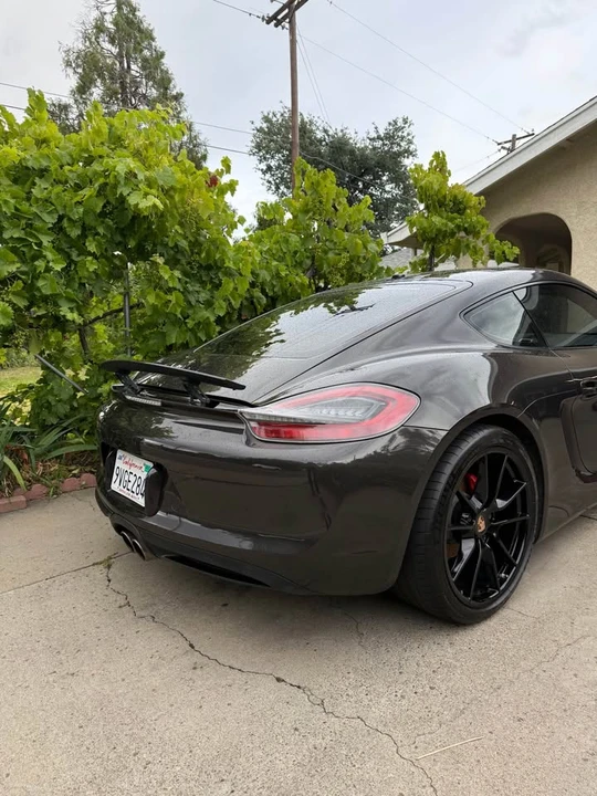 2014 Porsche 981 Cayman S - Image 4 of 10