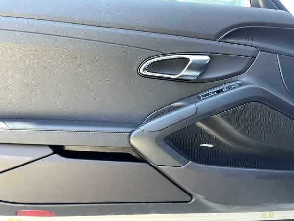 2014 Porsche 981 Cayman S - Image 9 of 15