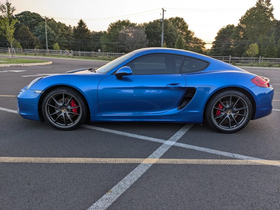 2014 Porsche 981 Cayman S - Image 9 of 31