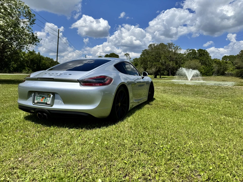 2014 Porsche 981 Cayman S - Image 11 of 31