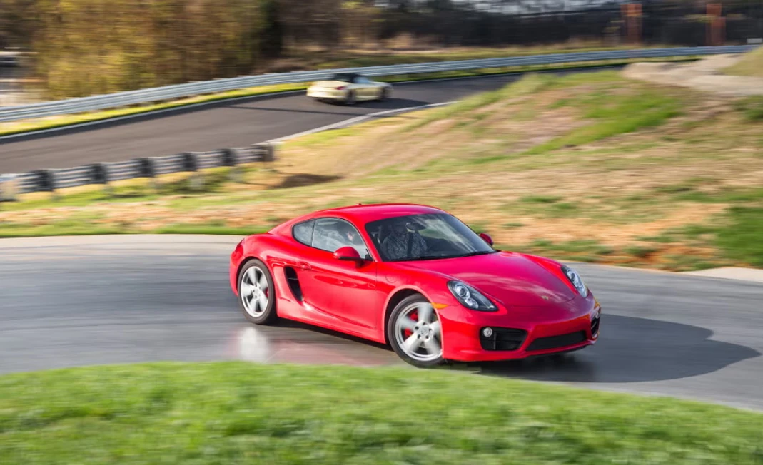 2014 Porsche 981 Cayman S - Image 2 of 31
