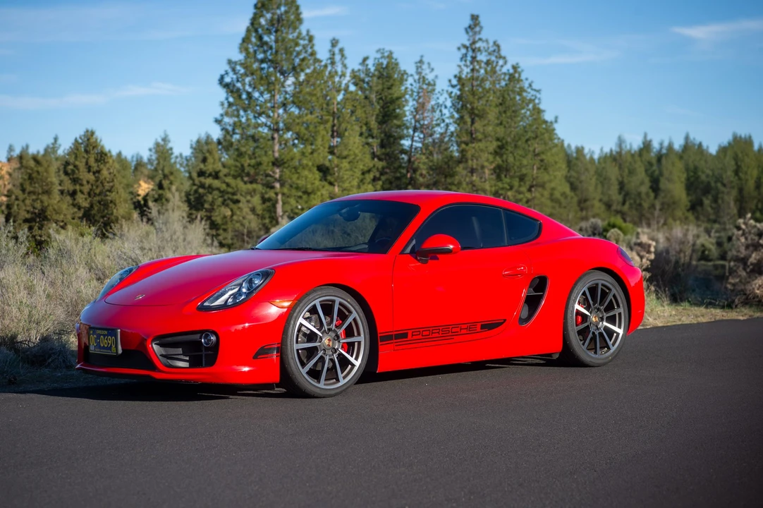 2014 Porsche 981 Cayman S - Image 7 of 31