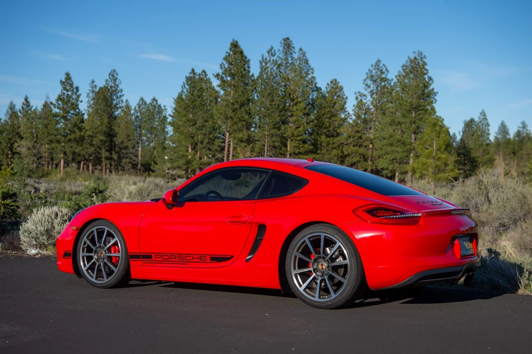 2014 Porsche 981 Cayman S - Image 9 of 31