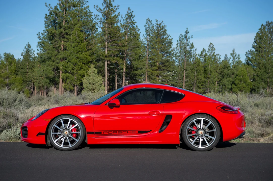 2014 Porsche 981 Cayman S - Image 8 of 31