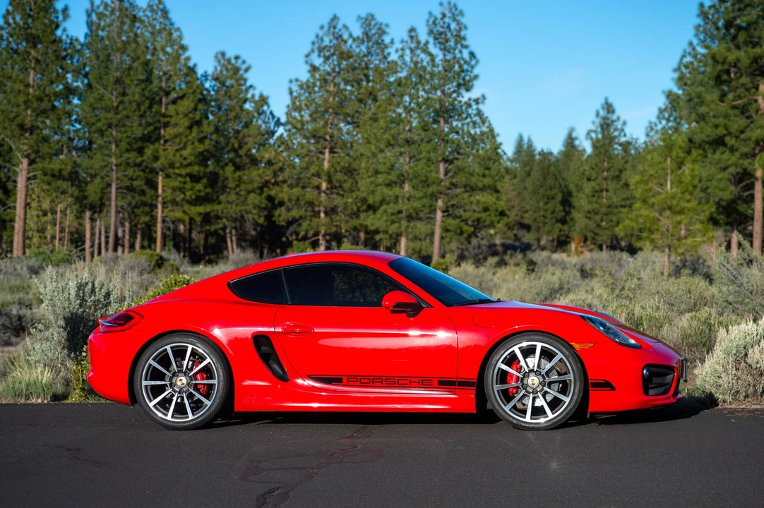 2014 Porsche 981 Cayman S - Image 18 of 31