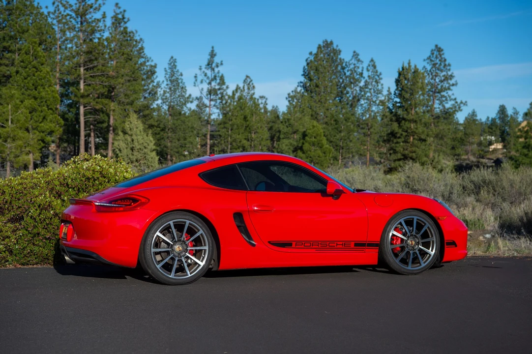 2014 Porsche 981 Cayman S - Image 15 of 31