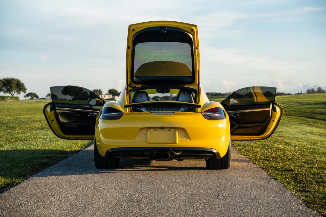 2014 Porsche 981 Cayman S - Image 25 of 31