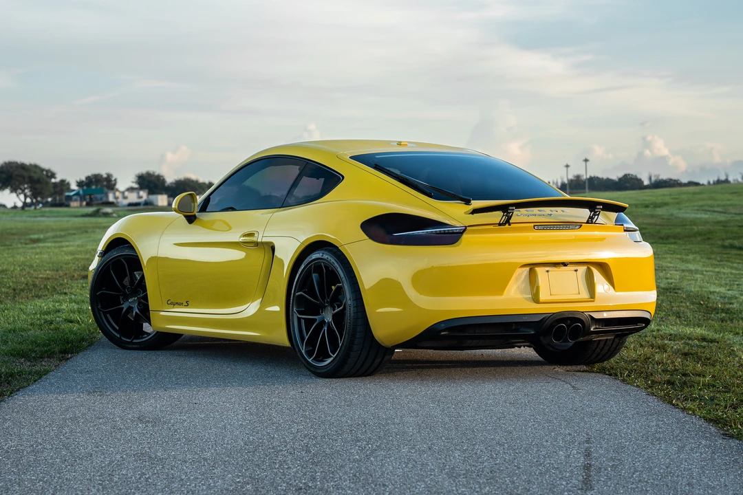 2014 Porsche 981 Cayman S - Image 7 of 31