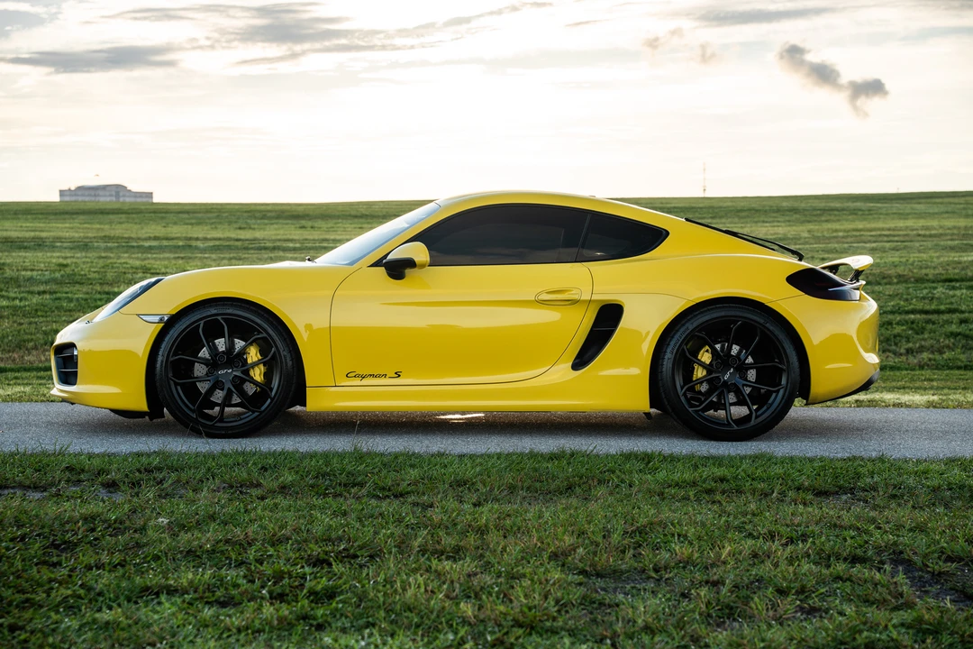 2014 Porsche 981 Cayman S - Image 6 of 31