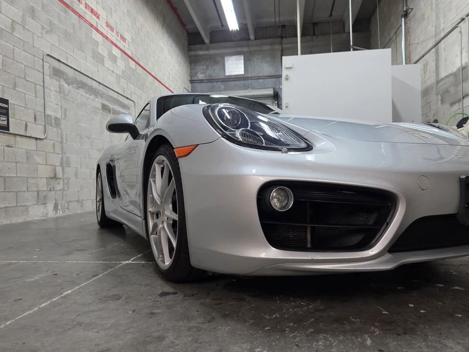 2014 Porsche 981 Cayman S - Image 25 of 31