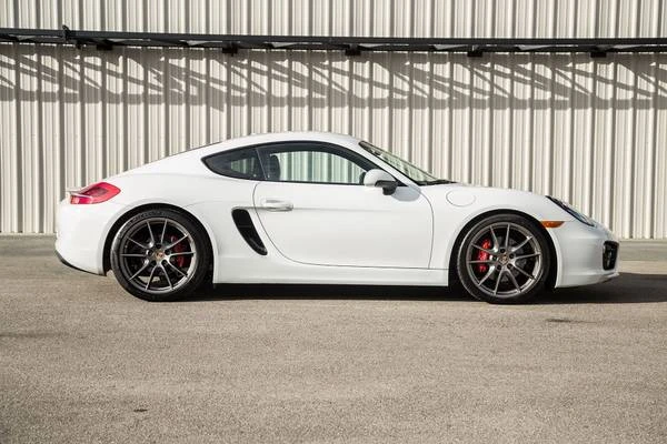 2014 Porsche 981 Cayman S - Image 8 of 21