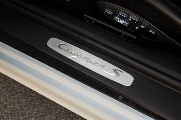2014 Porsche 981 Cayman S - Image 19 of 21