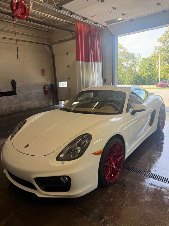 2014 Porsche 981 Cayman S - Image 4 of 10