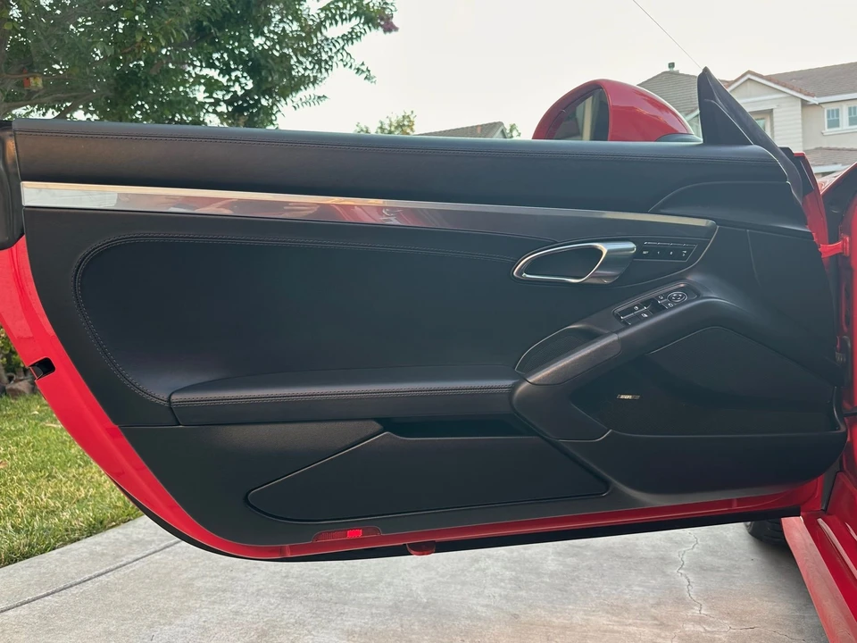 2014 Porsche 981 Cayman S - Image 12 of 31