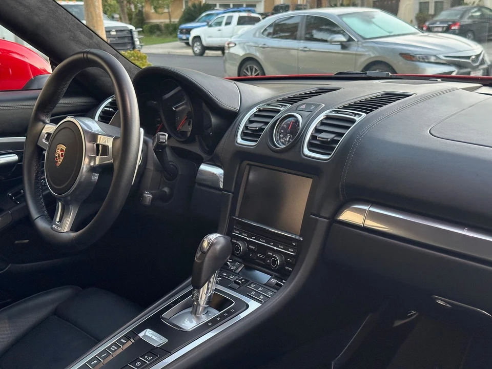 2014 Porsche 981 Cayman S - Image 24 of 31