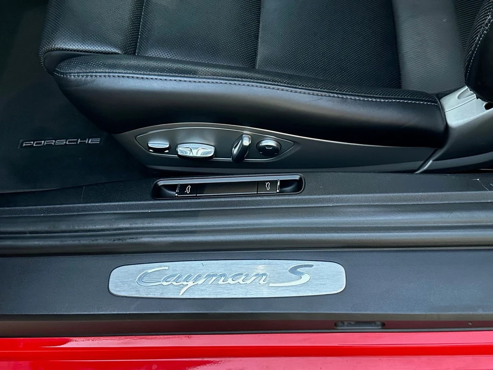 2014 Porsche 981 Cayman S - Image 28 of 31