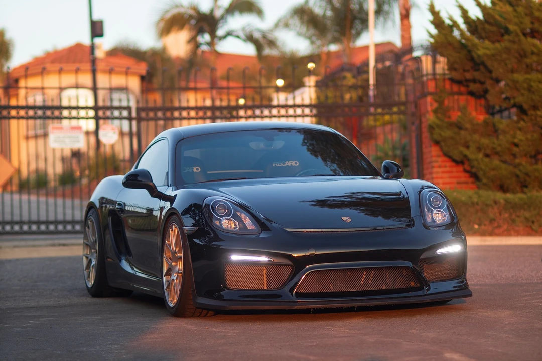 2014 Porsche 981 Cayman S - Image 2 of 5
