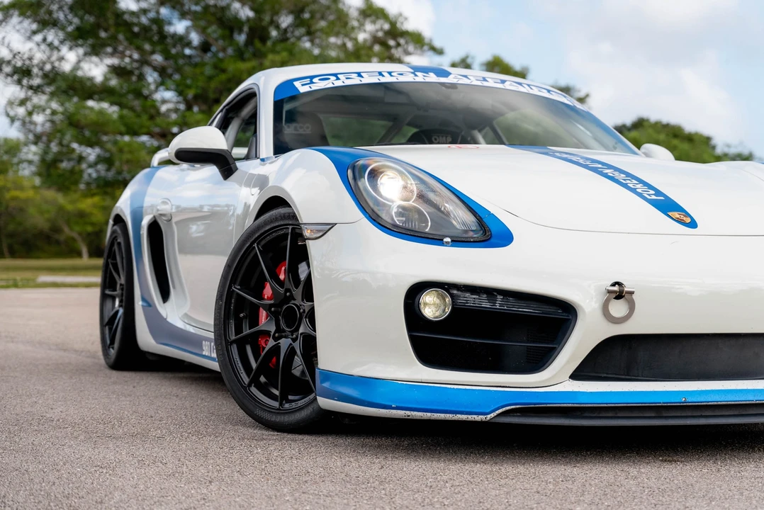 2014 Porsche 981 Cayman S - Image 16 of 31
