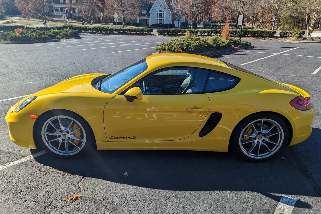 2014 Porsche 981 Cayman S - Image 3 of 31