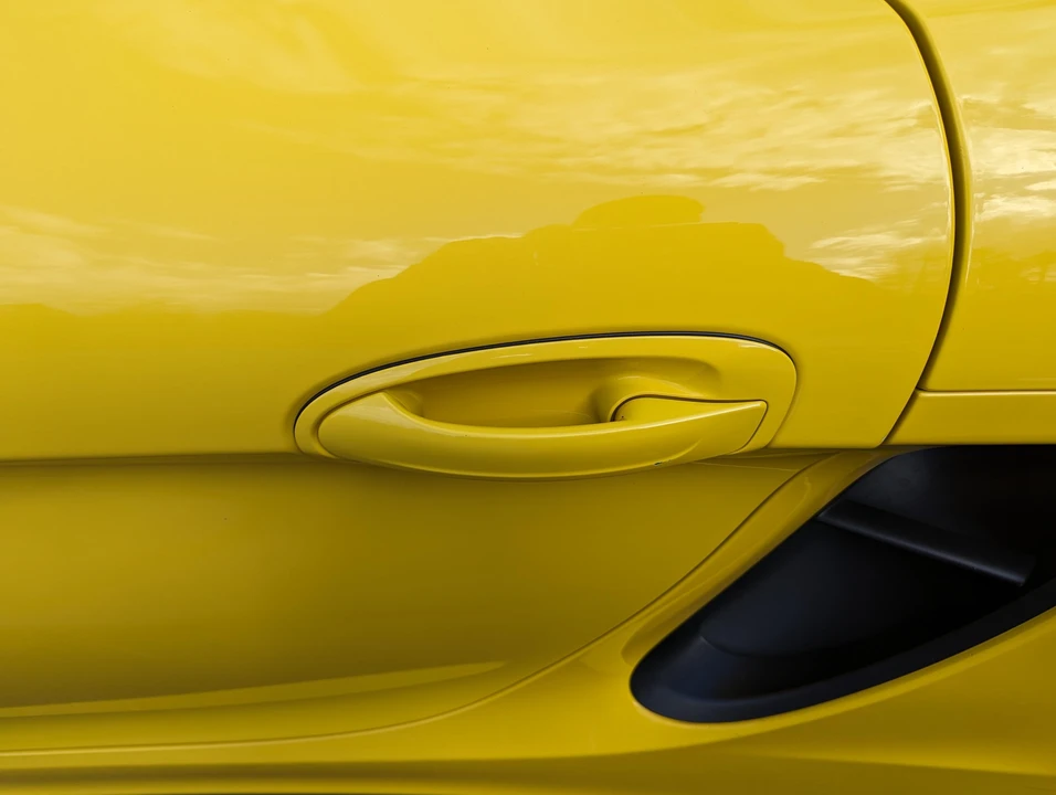 2014 Porsche 981 Cayman S - Image 26 of 31
