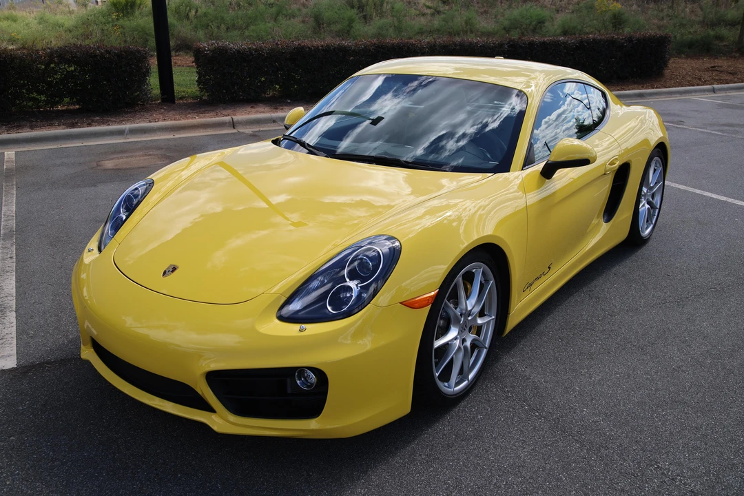 2014 Porsche 981 Cayman S - Image 9 of 31