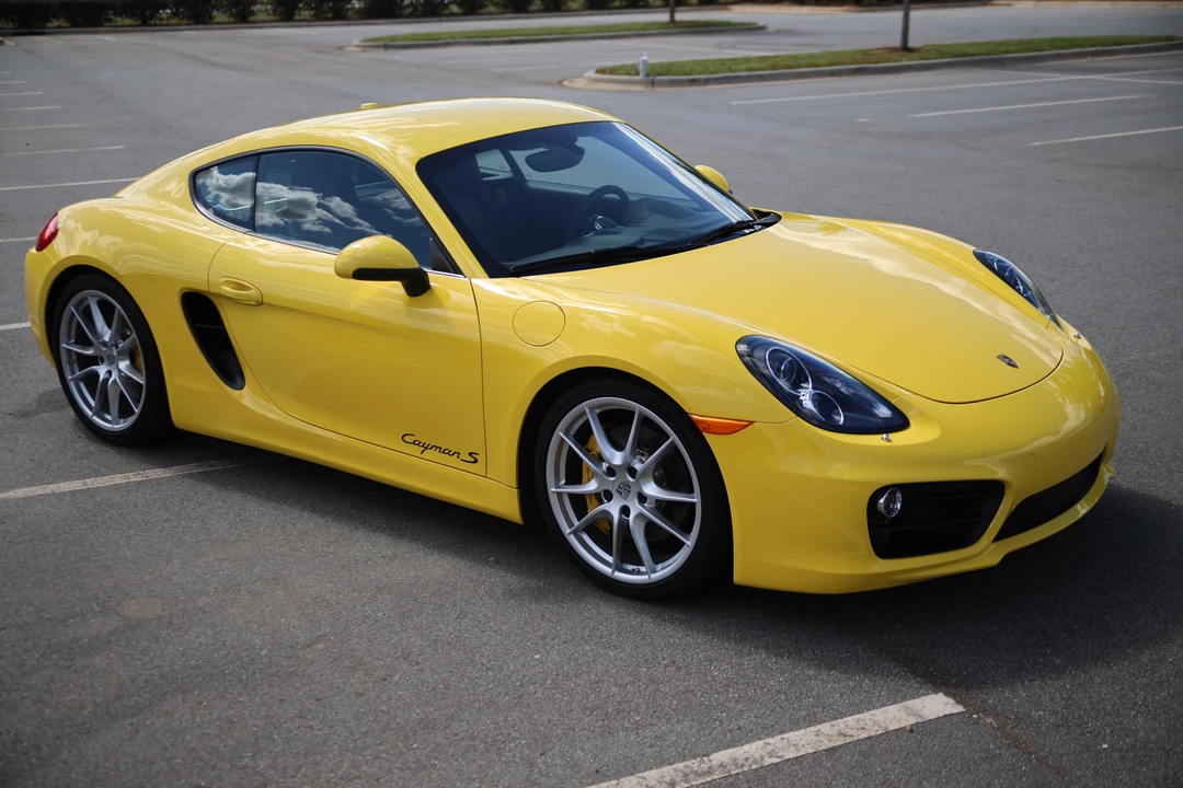 2014 Porsche 981 Cayman S - Image 18 of 31