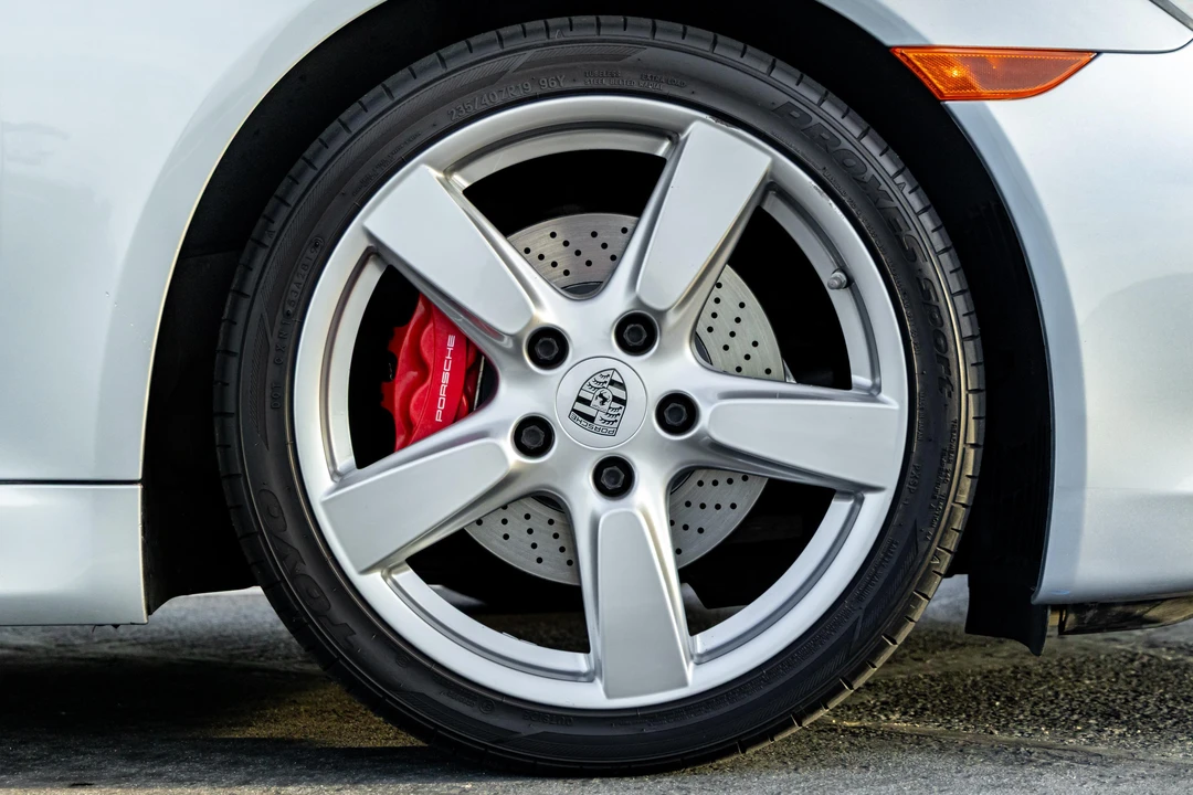 2014 Porsche 981 Cayman S - Image 25 of 31