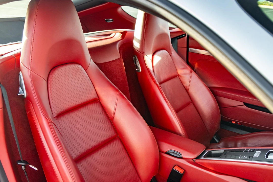 2014 Porsche 981 Cayman S - Image 29 of 31
