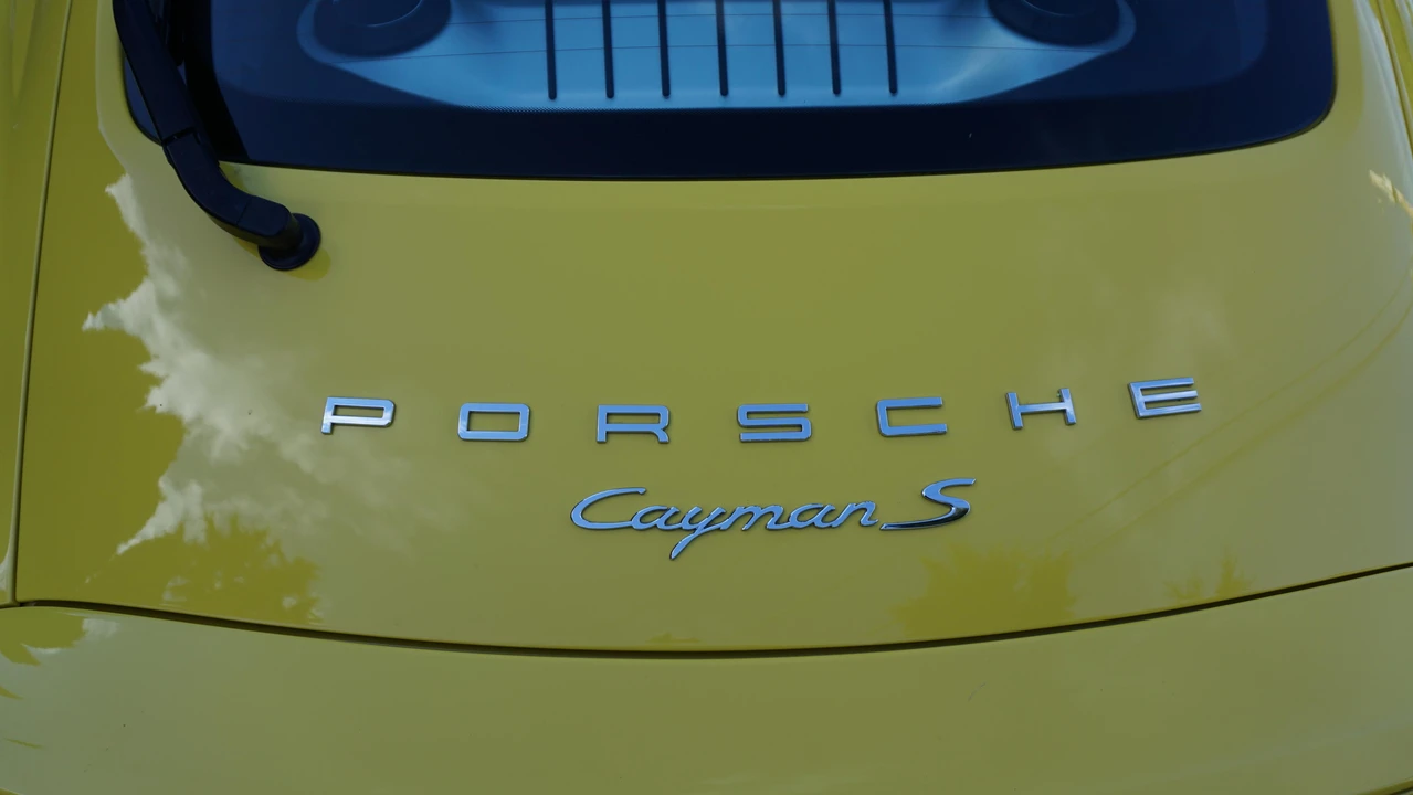 2014 Porsche 981 Cayman S - Image 26 of 31