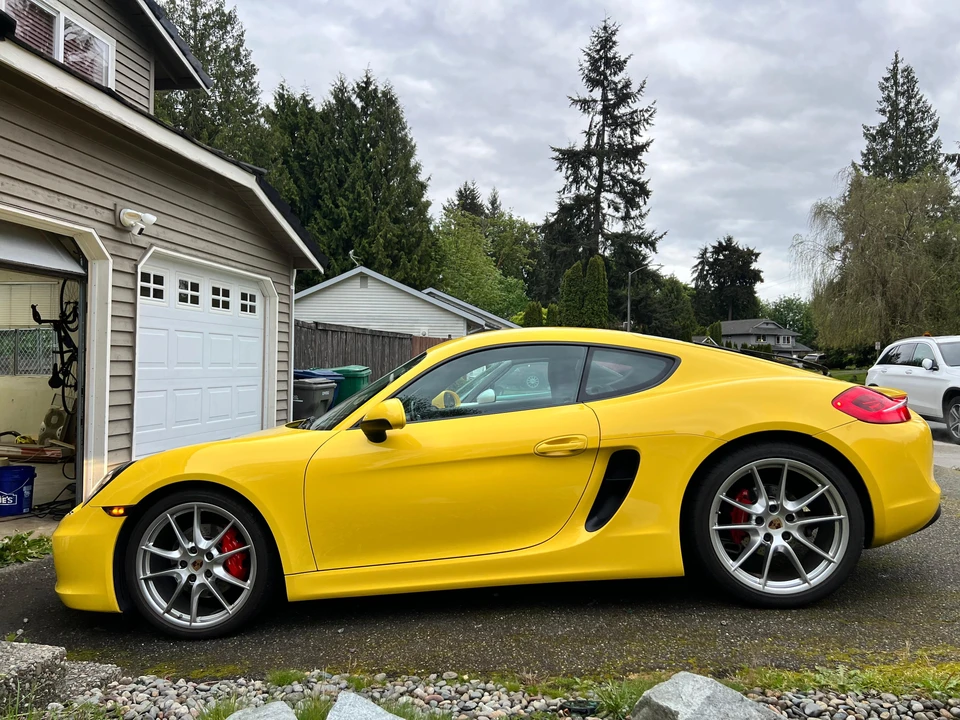 2014 Porsche 981 Cayman S - Image 10 of 31