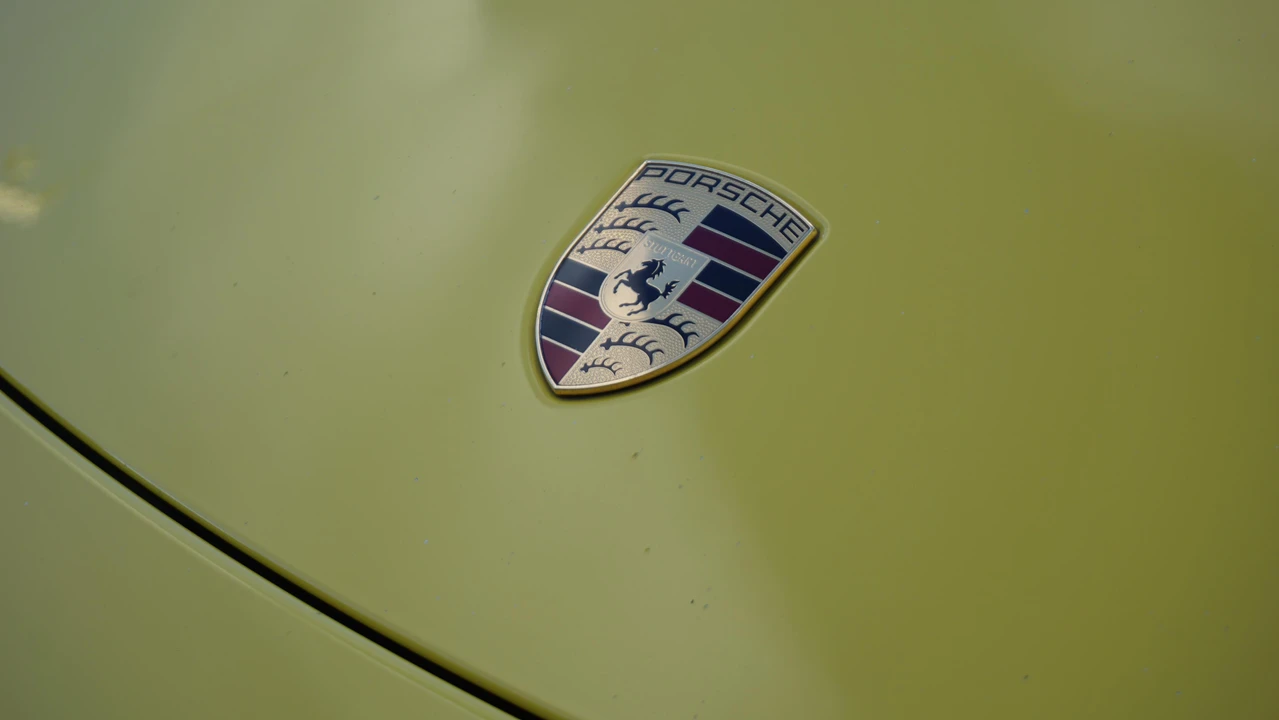 2014 Porsche 981 Cayman S - Image 21 of 31