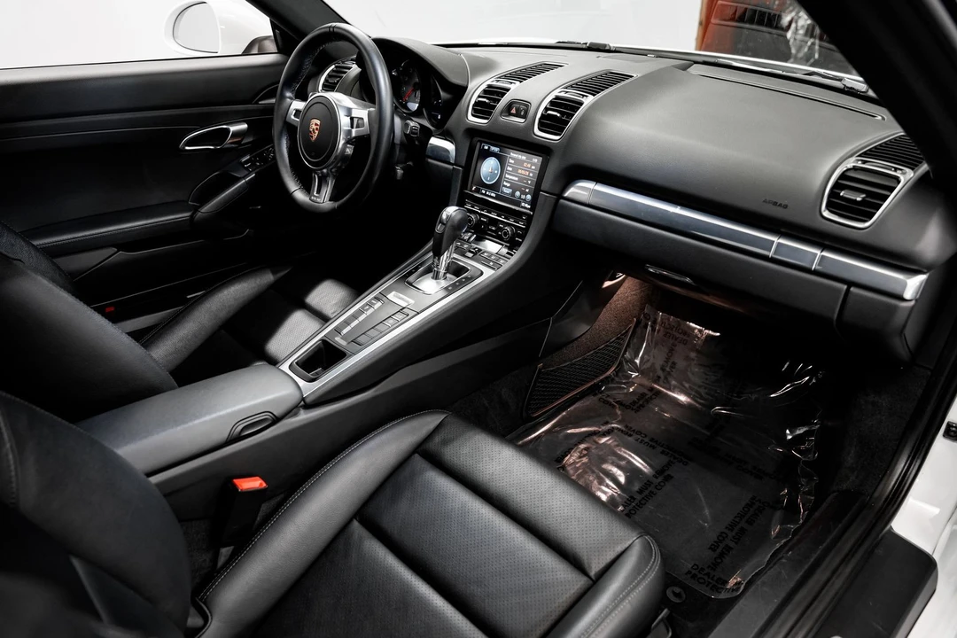 2014 Porsche 981 Cayman S - Image 26 of 31