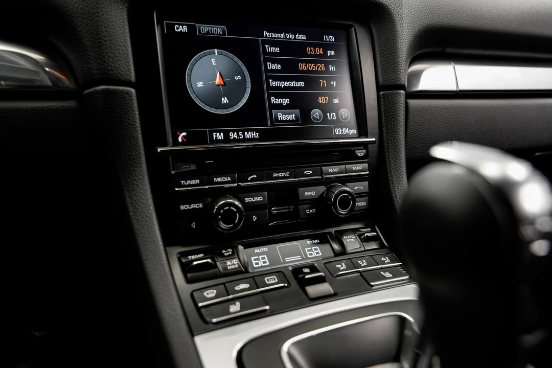 2014 Porsche 981 Cayman S - Image 12 of 31