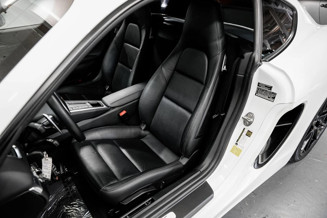 2014 Porsche 981 Cayman S - Image 19 of 31