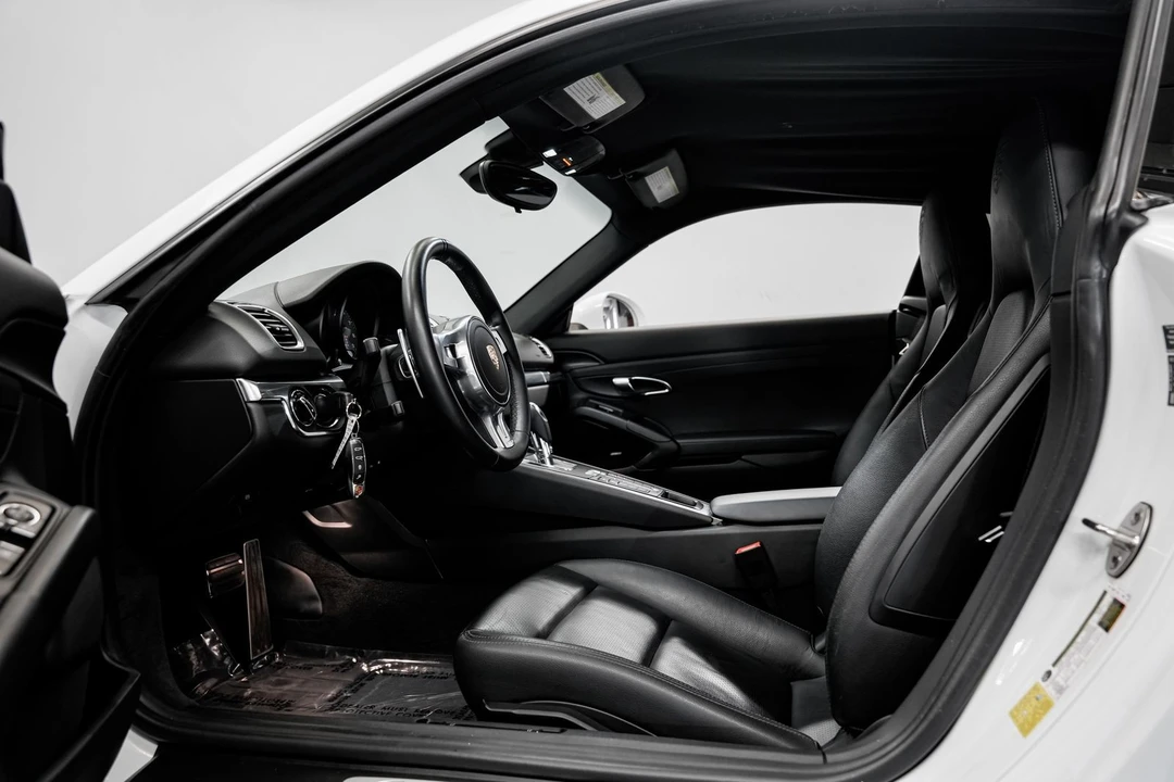 2014 Porsche 981 Cayman S - Image 18 of 31