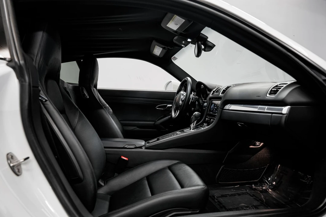 2014 Porsche 981 Cayman S - Image 25 of 31